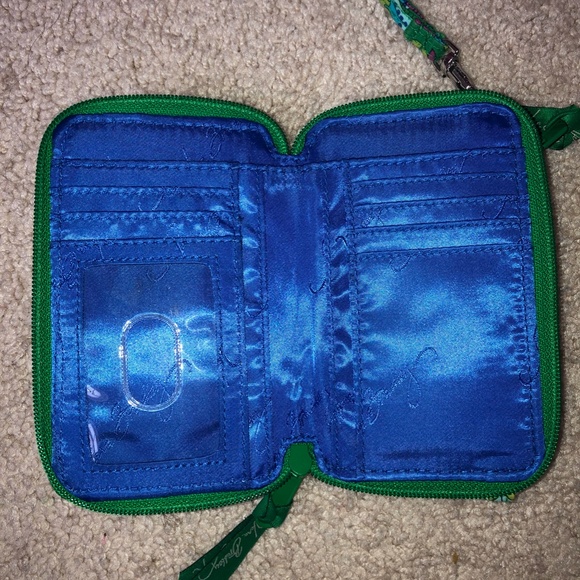 Vera Bradley Wallet - Picture 3 of 6